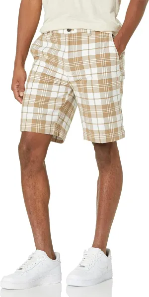 Amazon Essentials Men's Classic-Fit 9" Chino Short