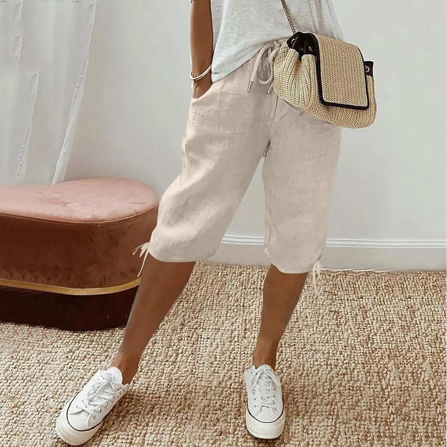 Cotton Linen Shorts for Women Summer Casual Knee Length Bermuda Shorts Drawstring Elastic Waist Shorts with Pockets