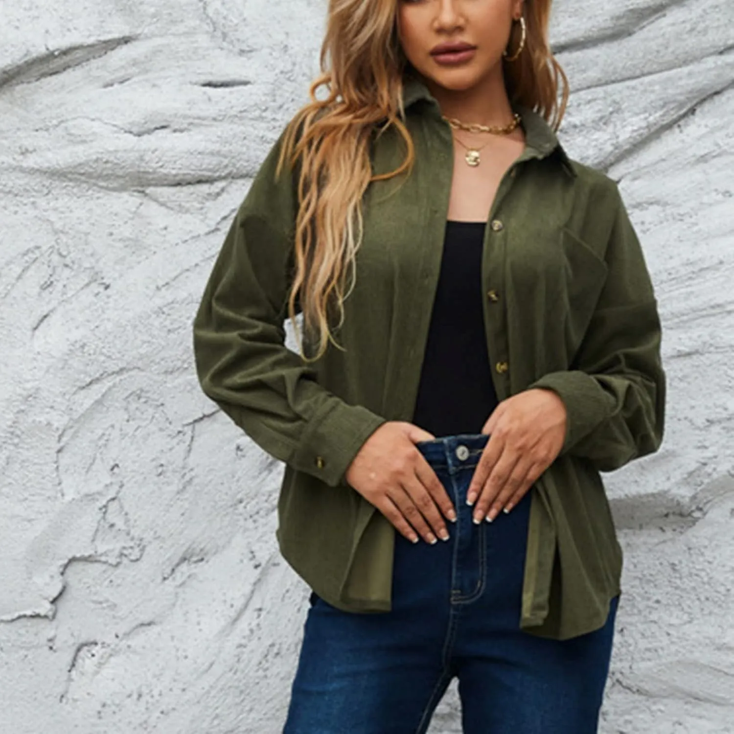 Denim Jacket Women Oversized Jean Jacket Button Up Casual Trucker Jacket Short Jacket Boyfriend Lightweight Winter Outwear