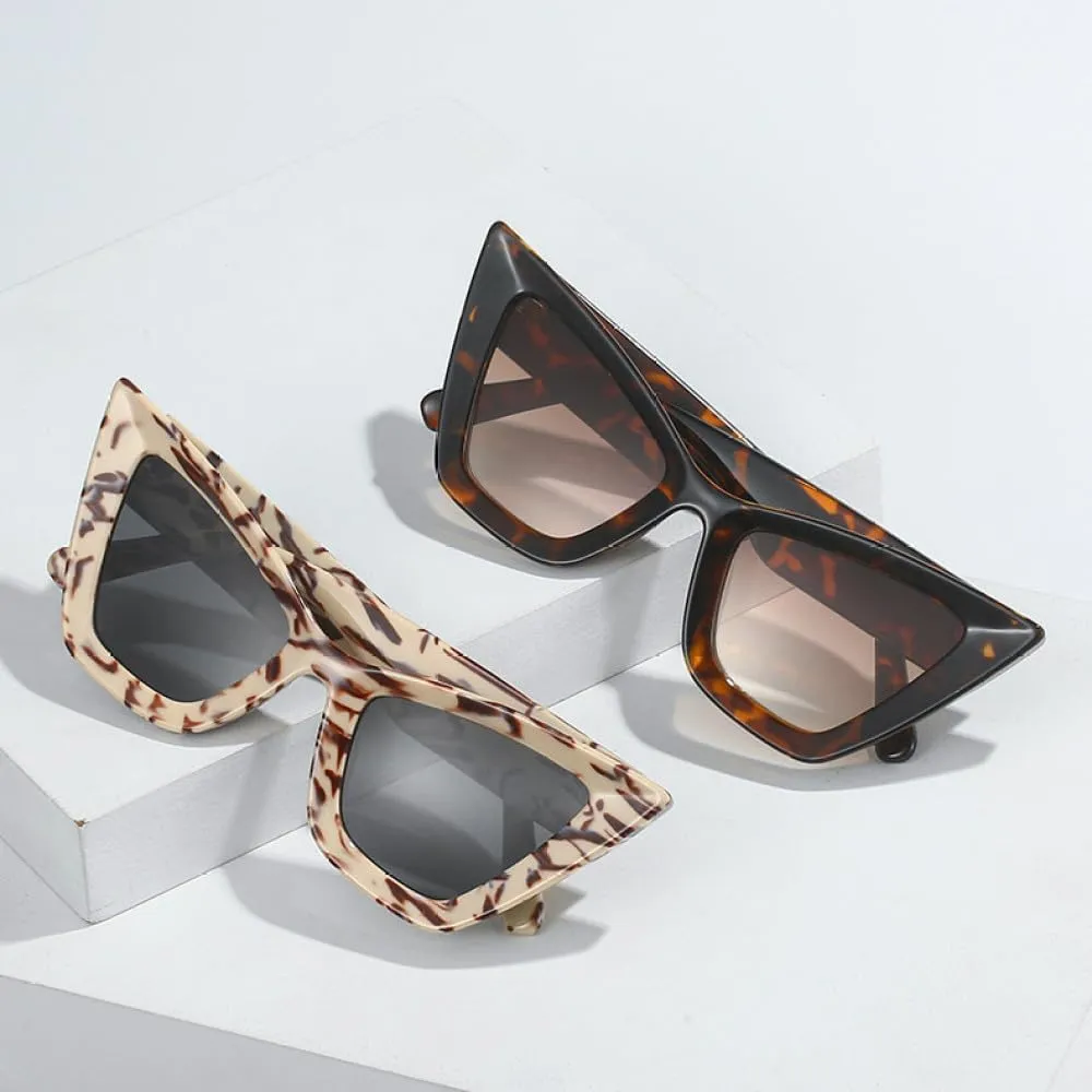 Fashion Oversized Cat Eye Women Sunglasses Vintage Gradient Shades UV400 Men Trending Sun Glasses