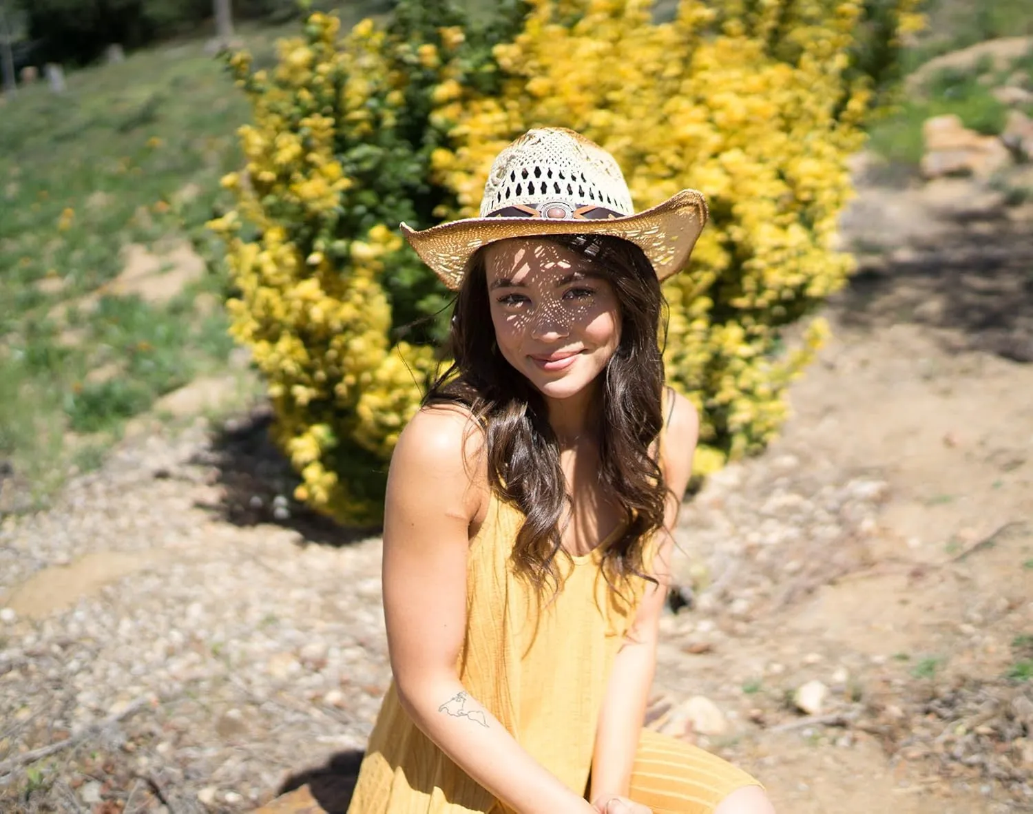 Lullaby Mens Womens Sun Hat Wide Brim Western Structured Straw Cowboy Hat