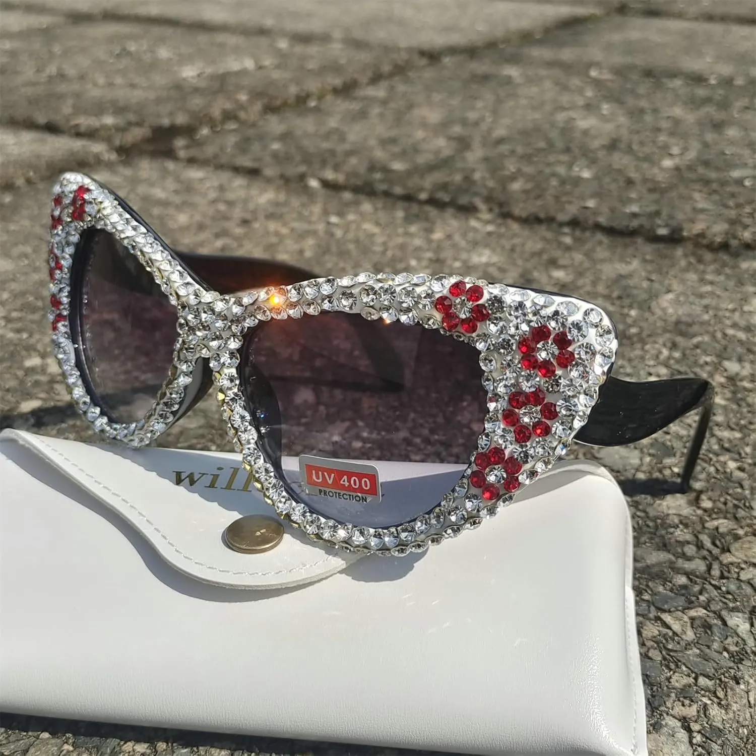 willochra Oversized Diamond Sunglasses Women Rhinestone Cat Eye Sunglasses Vintage Men bling party sunglasses Eyewear
